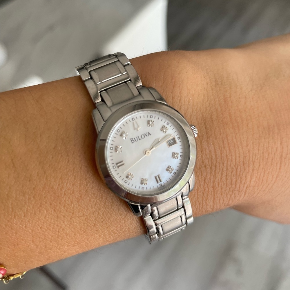 Bulova Watch - Picture 5 of 6
